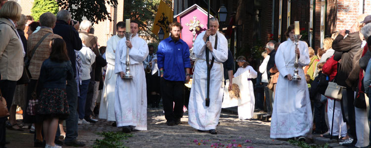 Holy Cross procession