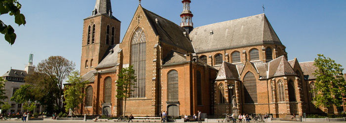  l'église Saint-Pierre